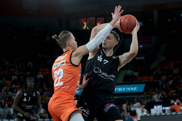 前与葡体的 前与葡体的