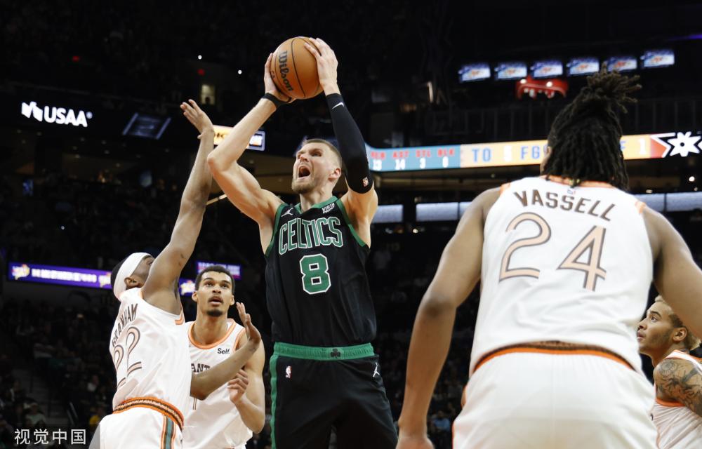 并加速了他 并加速了他